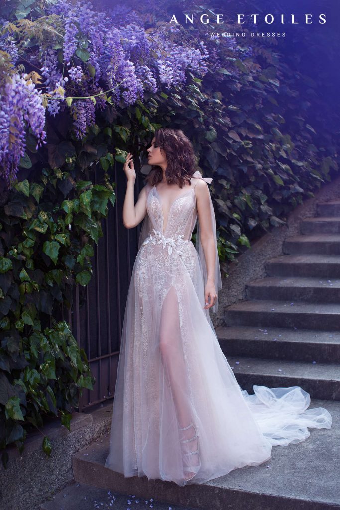 Afina wedding dress from Dell'Amore Bridal's Ali D’Amore Collection