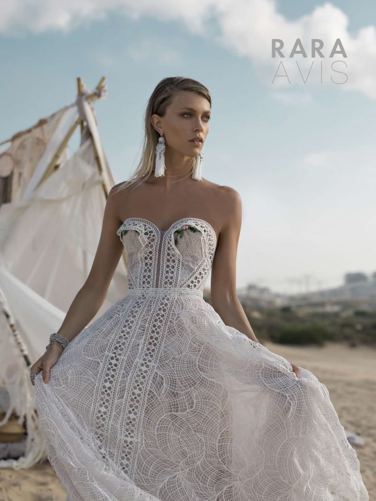 The Klays – an exquisite wedding dress from Dell’Amore Bridal’s Wild Soul 