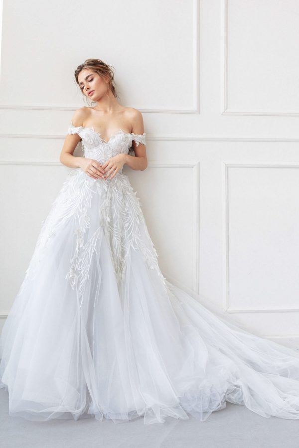 Romantic bridal princess wedding dress
