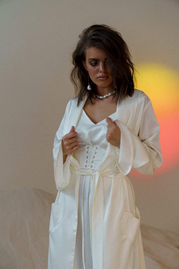 dressing gown wedding Leo by rara avis with long sleeves and belt, image 3
