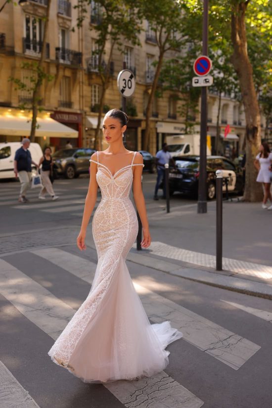 Zaha Wedding Dress - Wedding Atelier NYC Pronovias - New York City Bridal  Boutique