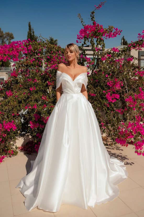 Satin wedding gown Alicia with off-shoulder sleeves 1